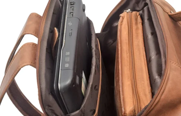 Menzo MB80 - Rucksack Büffelleder/deltabraun für 15,6 Zoll Laptop- Rucksäcke