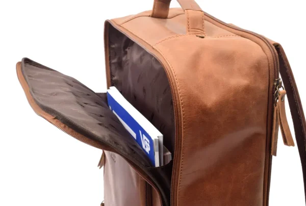 Menzo MB80 - Rucksack Büffelleder/deltabraun für 15,6 Zoll Laptop- Rucksäcke