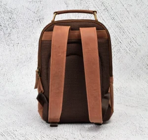 Menzo MB59 Rucksack Büffelleder/deltabraun- Rucksäcke