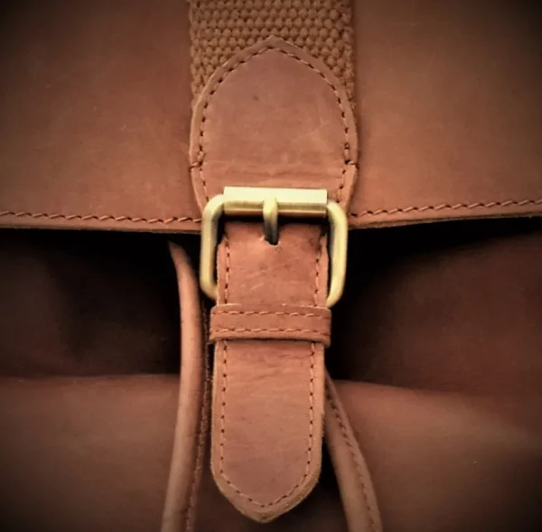 Menzo MB60 Rucksack Büffelleder/deltabraun- Rucksäcke
